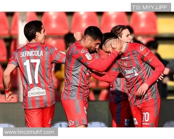 切沃与佩斯卡拉激战正酣双方争夺意乙联赛宝贵积分